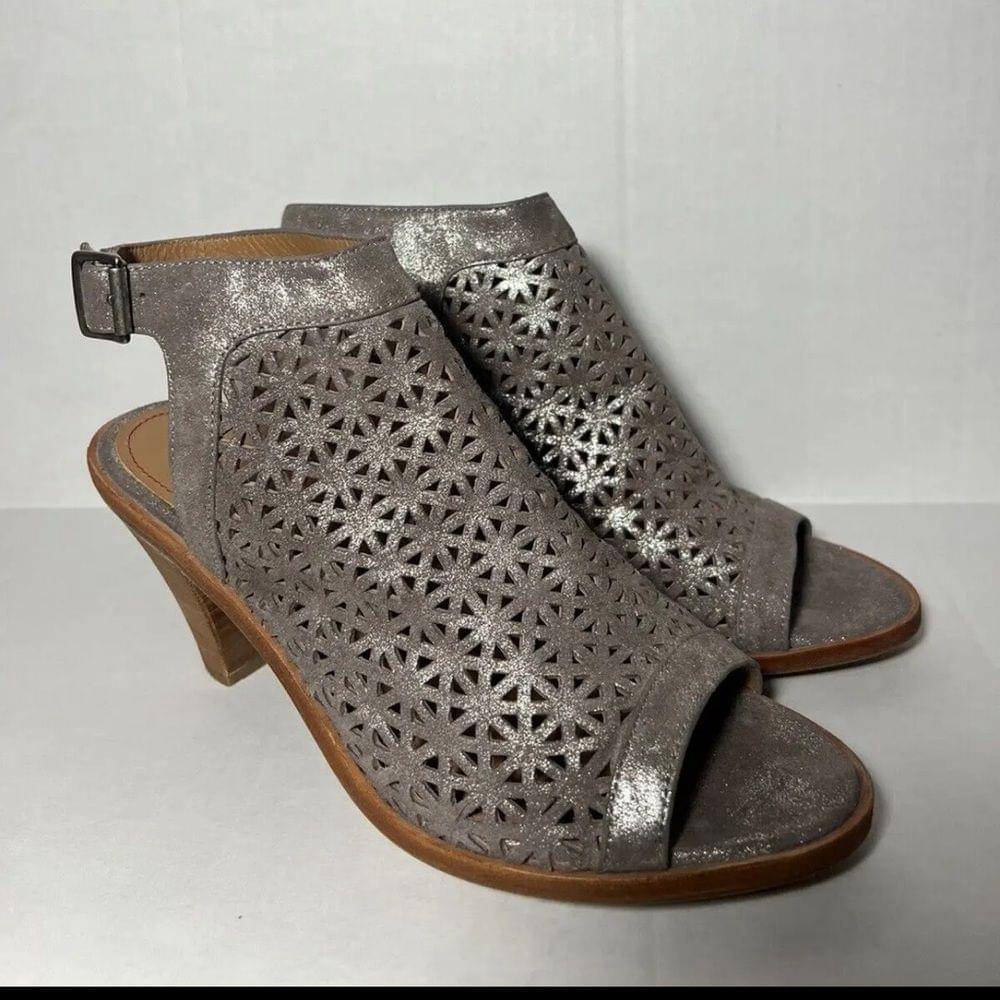 Trask Parker Women's Slingback Sandal in Pewter Metallic Suede Sz 9.5